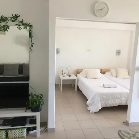 Charming In Da Rocha 400m From The Appartement *